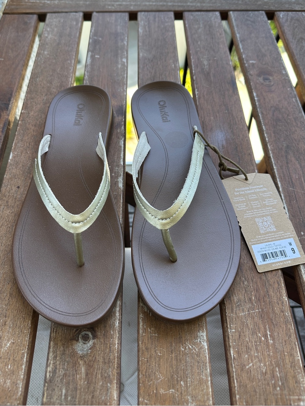 NWT OluKai Lalahi Women's Leather Thong Sandals - Wheat Gold/Toffee - 9 - Picture 4 of 6